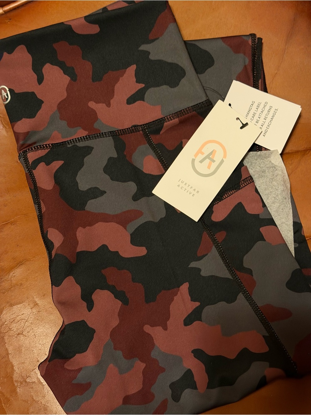 JustFab Wine & Gray Camo Pocket Leggings